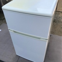 【お取引先決定】ノンフロン冷凍冷蔵庫　UR-D90F  ユーイン...