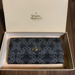 箱付美品 Vivienne Westwood 長財布