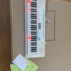 CASIO 光ナビゲーション ピアノ キーボード LK 311