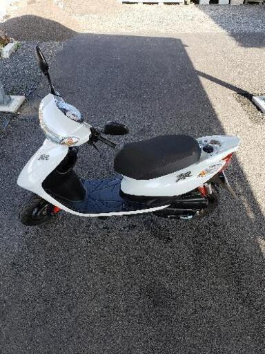 ５０ccスクーター（ヤマハCE50ZR）