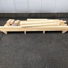 フィンランド産の輸入用パレットと木材を差し上げます！