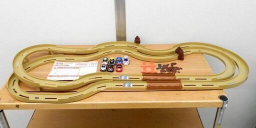 チョロＱ オフロードサーキット \u0026 チョロＱ 7台 セット SUPER RACING PLUS 日本製 自動車 ミニカー 模型 玩具 札幌 西野