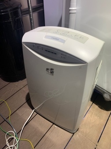 ダイキン　加湿ストリーマ空気清浄機