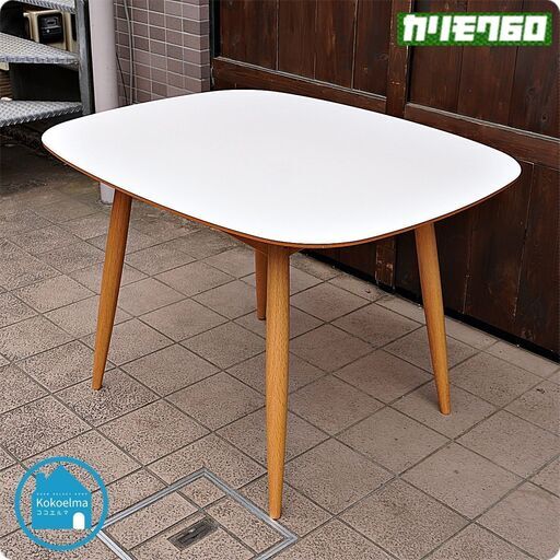 人気のkarimoku60(カリモク60+) オーク材 Dテーブルです。北欧スタイルのレトロでスッキリしたデザインの2人用ダイニングテーブル。カフェスタイルなどナチュラルモダンなお部屋におススメです♪CC431