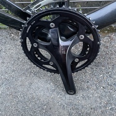 ロードバイク　カーボンフレーム　105 コンポ付き