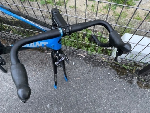 ロードバイク カーボンフレーム 105 コンポ付き