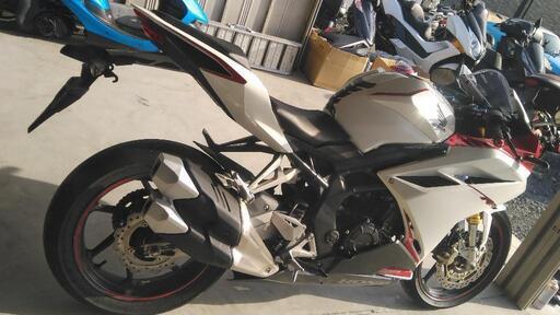 CBR250RR mc51