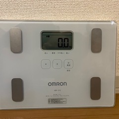 OMRON（オムロン）体重計