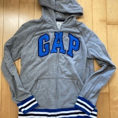 GAP 160サイズ 男の子用 服まとめ