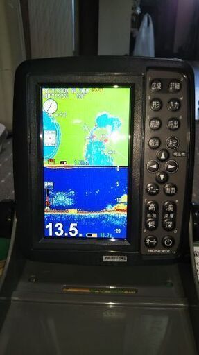 魚群探知機PS-611CN2ディープタイプです。