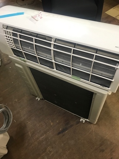 2016 Daikin 6畳。 無料のエアコンの設置