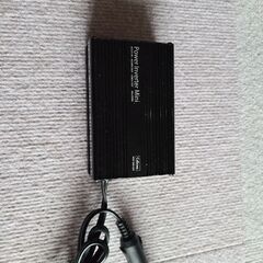 Power Inverter Mini (DC12VIN·AC1...