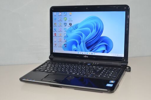 中古良品ノートパソコン Windows11+office 富士通 AH54/D 高性能 第二世代i3/15.6インチ/無線内蔵/メモリ4GB/HDD640GB/HDMI/DVDマルチ搭載