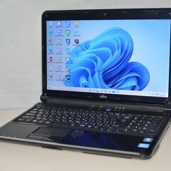 【ネット決済・配送可】中古良品ノートパソコン Windows11...