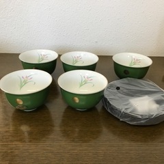 有田焼　5客セット　お湯呑み　未使用品　綺麗なグリーン色　煎茶揃