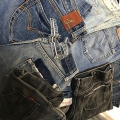 リーバイス等レディースMサイズのほぼジーンズと少しワイドパンツ個人所有19本まとめ売り