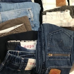 リーバイス等レディースMサイズのほぼジーンズと少しワイドパンツ個人所有19本まとめ売り