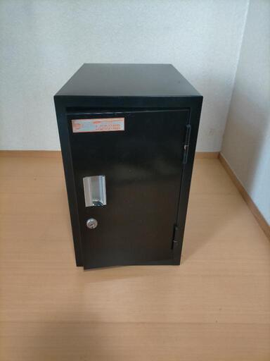 ガンロッカー、装弾ロッカー、擬製弾、手入れ具のセット