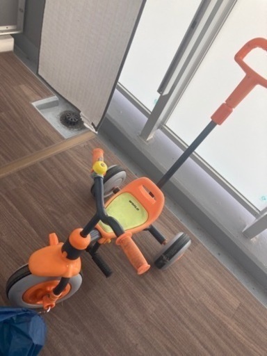 三輪車