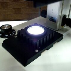 ☆顕微鏡 ビクセン FM-1500 Vixen 1500倍対応 タングステンランプ調光装置付き 研究用 光学機器 木製ケース付き 札幌 北20条店