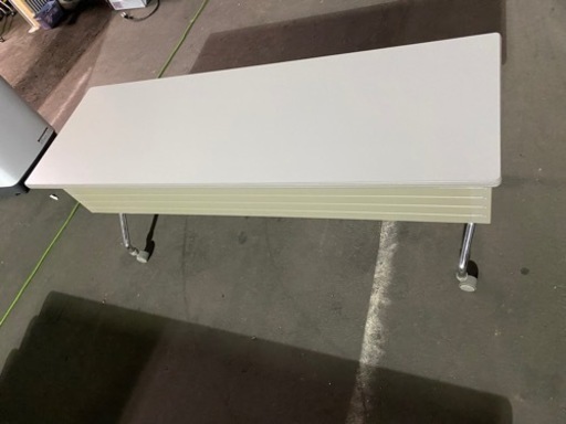 折り畳みテーブル　OKAMURA