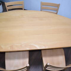 【ヤ取終了3/5】≪zy320≫美品 飛騨産業/キツツキマーク 高級 ダイニングセット 変形テーブル チェア 4脚 木製/ビーチ/ブナ 31218-03