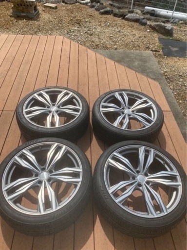 ハリアーなどに！！夏タイヤ＆ホイール4本セット 245/40/21インチ