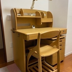[Used]学習机と学習チェア