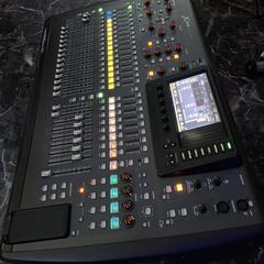 BEHRINGER ( ベリンガー ) / X32 デジタルミキサー