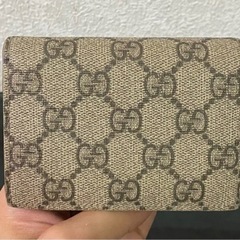 【お取引成立】 GUCCI グッチ508757 GGスプリーム ...