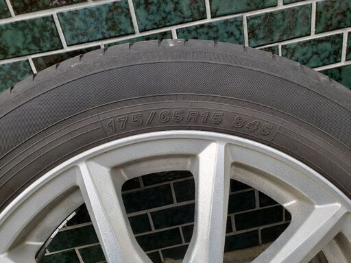 最 アクア 175/65/15 MANARAY SPORT 四本セット - bravista.com.br