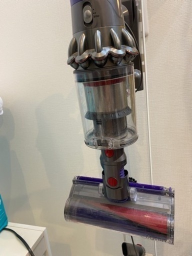 ダイソン　掃除機SV12 正規品　スタンド付き