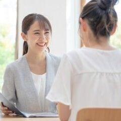 【20代/社会人/女性の方対象】SNSに関する簡単なアンケートを...