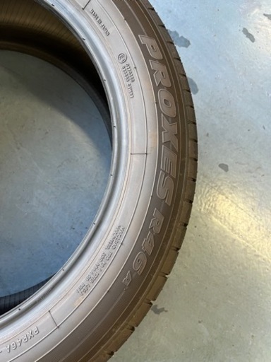 225/55R19 タイヤ　４本