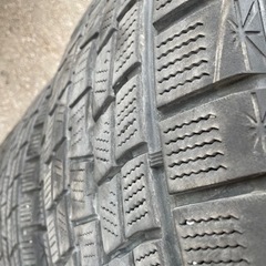 285/50r20 スタッドレス
