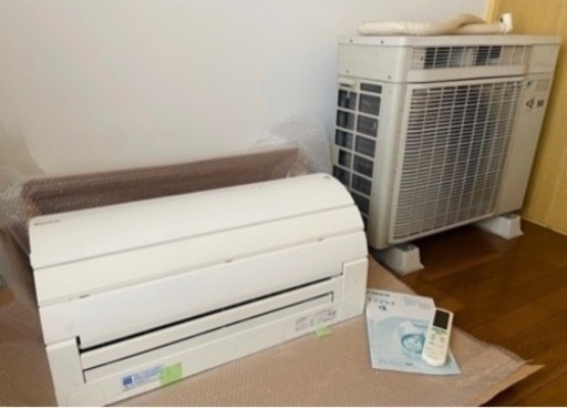 【お取引終了】【室内機 分解クリーニング済】 DAIKIN ルームエアコン お掃除エアコン うるるとさらら AN80PRP-W 冷房・暖房兼用