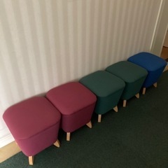 カラー椅子