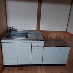 【ネット決済】キッチン　シャワー水栓付き　ガス代付　流し台中古　中古