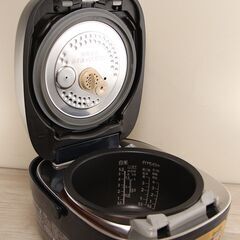 東芝 真空圧力IHジャー炊飯器（5.5合炊き） インディゴブルーTOSHIBA 合わせ炊き RC-10VSN-L (E1213tyxY)