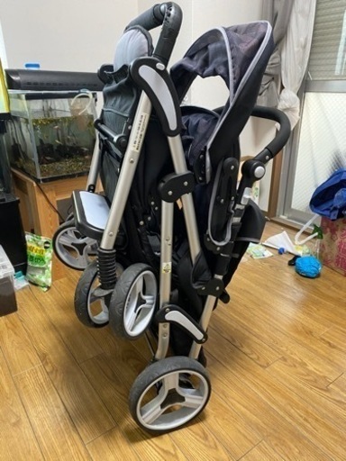 送料無料！】日本育児 縦型二人乗りベビーカー Twin Pram ツインプラム