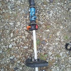 草刈り機(背負い式)