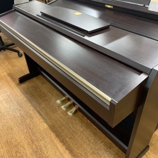 YAMAHA　電子ピアノ　クラビノーバ　CLP-220【店頭取引限定】【中古品】早い者勝ち！足立区近郊配送可能！