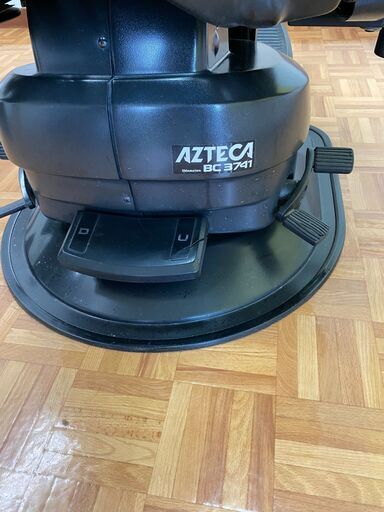 【中古】新明和 『AZTECA(アステカ） BC3741 ブラック』電動理容椅子