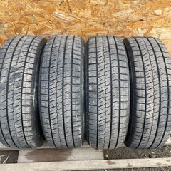 極上タイヤ BRIDGESTONE VRX2 195/65R15 スタッドレス タイヤ 2017年製