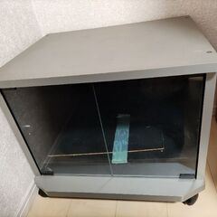 キャスター付テレビ台