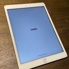 【ほぼ新品】iPad (第７世代) Wi-Fi 32GB シルバー