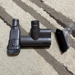 ダイソン　DC61(V6) スタンド及び付属ツール付
