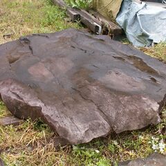 ●特価　値段交渉可　大きな沓脱石　靴脱ぎ石　庭石　小豆島産　￥3万　引き取り限定