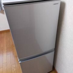 【ジャンク】冷蔵庫 シャープ SJ-D14E 2019年製 137L
