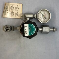 圧力調整器　CO2　レギュレーター　OMEGA　巴商会　WR-1...